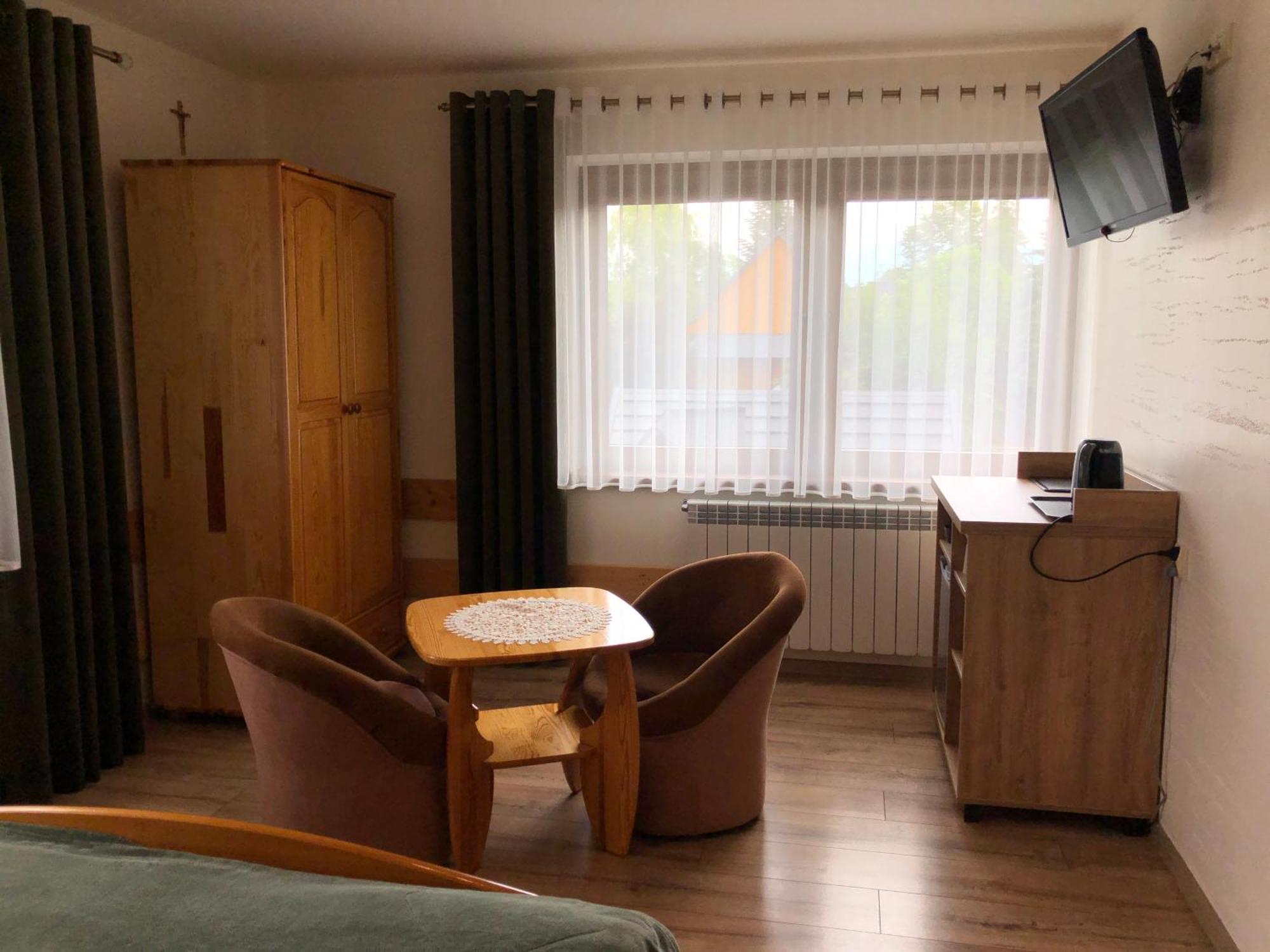 Dw Basia Pokoje I Apartament Białka Tatrzańska Exterior foto